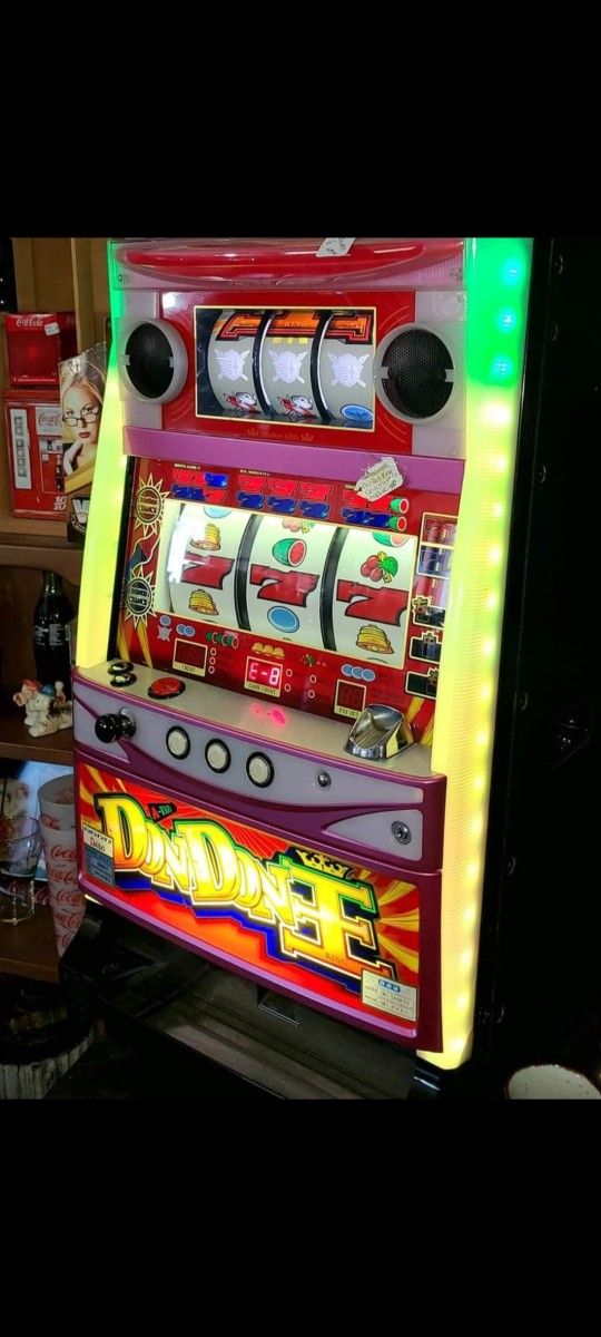 DonDon Slot Machine