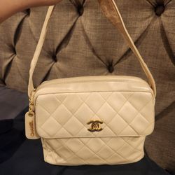 Authentic Vintage Chanel Matelasse Handbag Turnlock