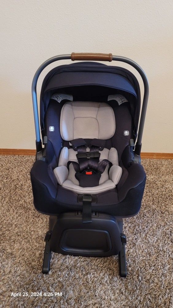 Nuna Car Seat 