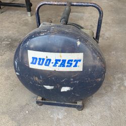 Duo-Fast Pancake Air Compressor