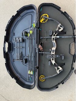 Compound bow from cabelas(left hand)