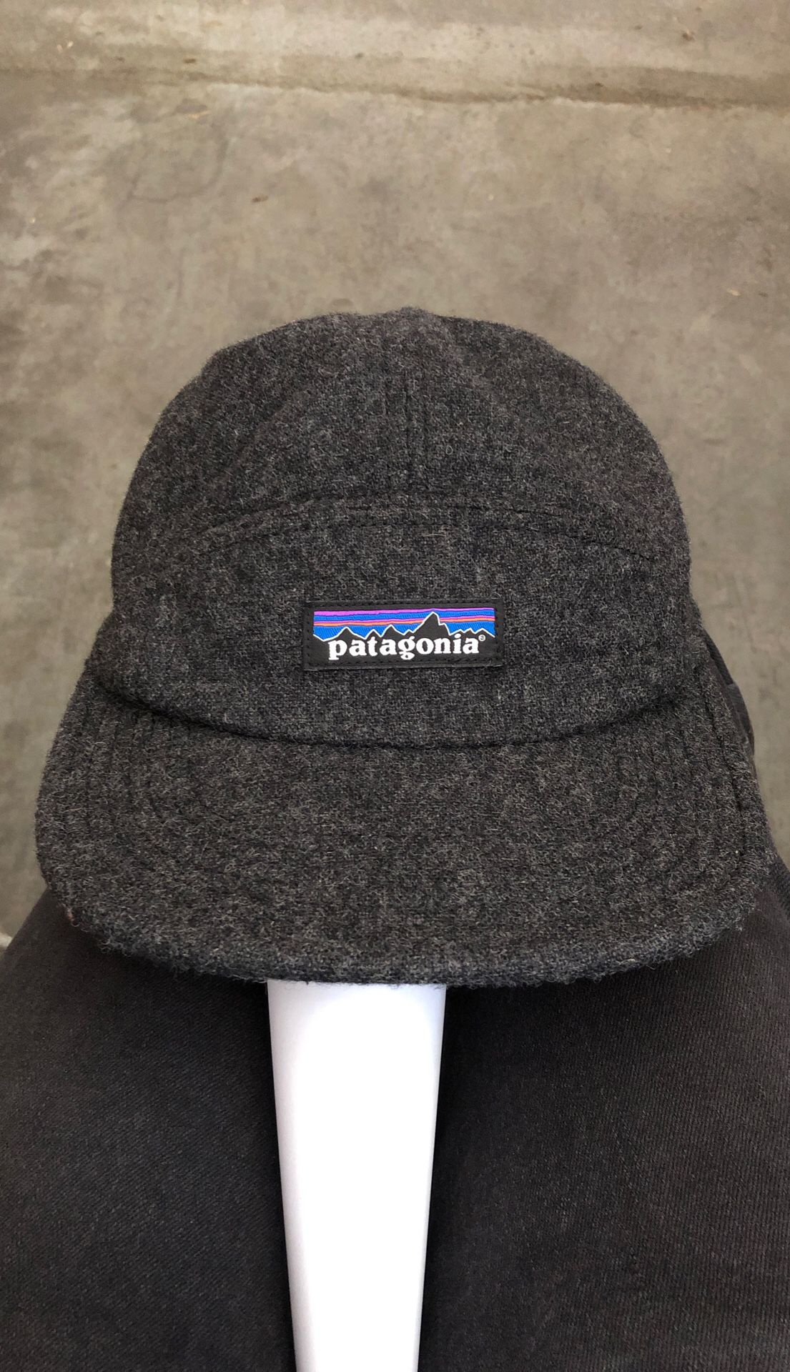 Like new Patagonia 5-panel hat
