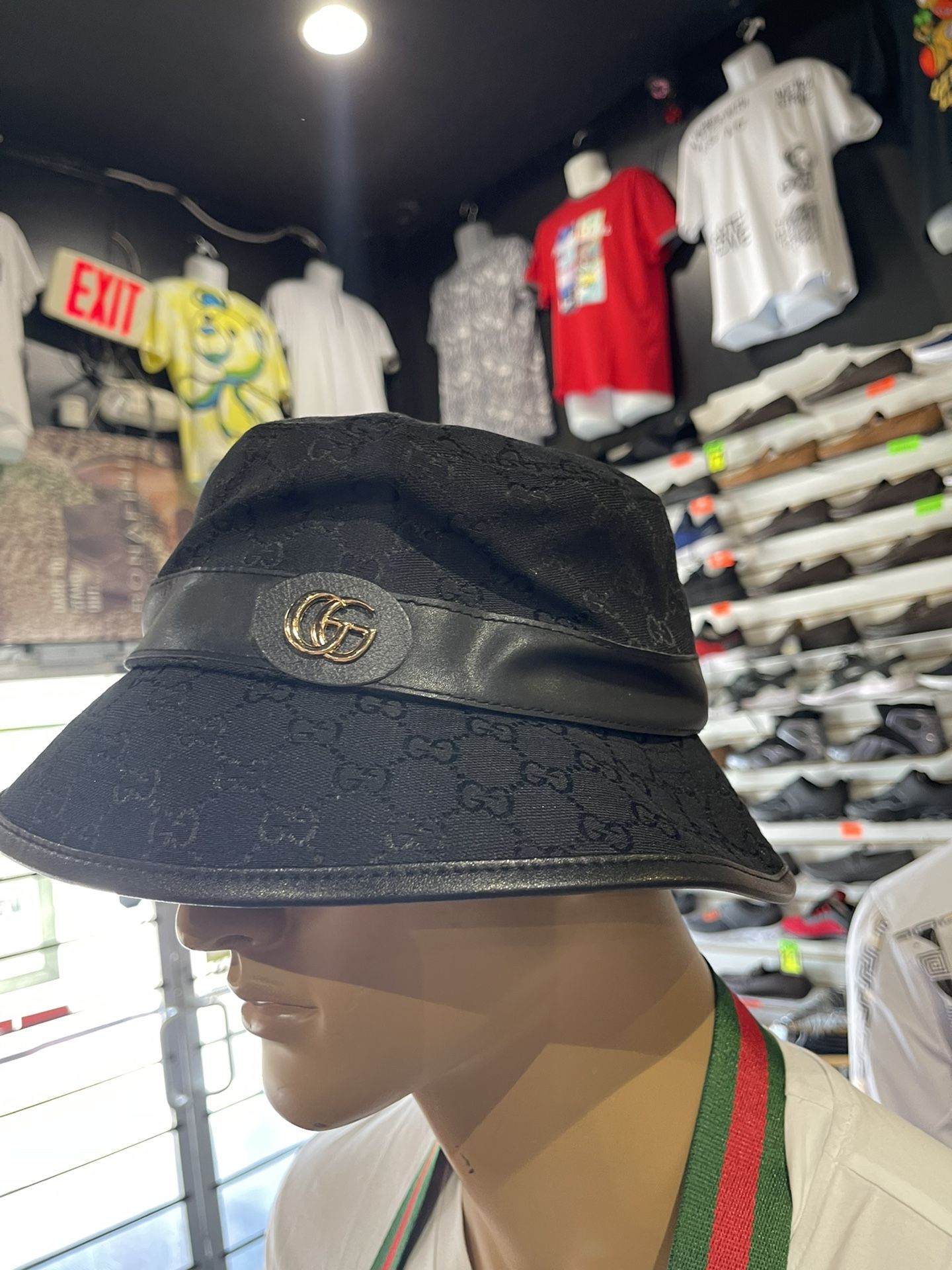 Gucci CD hat