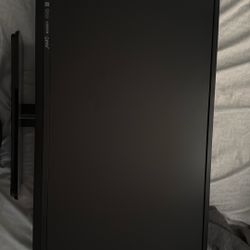 VIZIO Tv / 32 Inch 