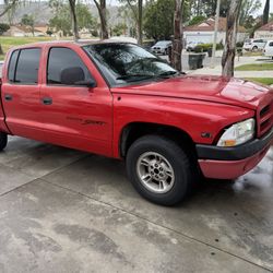 2000 Dodge Dakota 