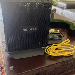 Netgear Nighthawk 1900 