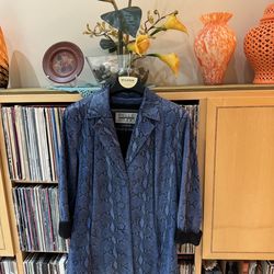 PRICE DROP: VTG,PELLE STUDIO  Blue,Black, and gray textured LAMBSKIN LEATHER, XL