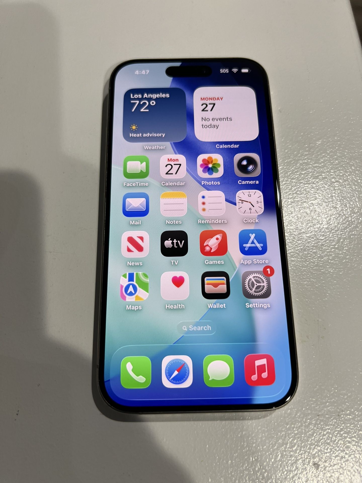 iPhone 15 PRO UNLOCKED 