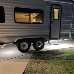 24'  For Sale  Toy Hauler
