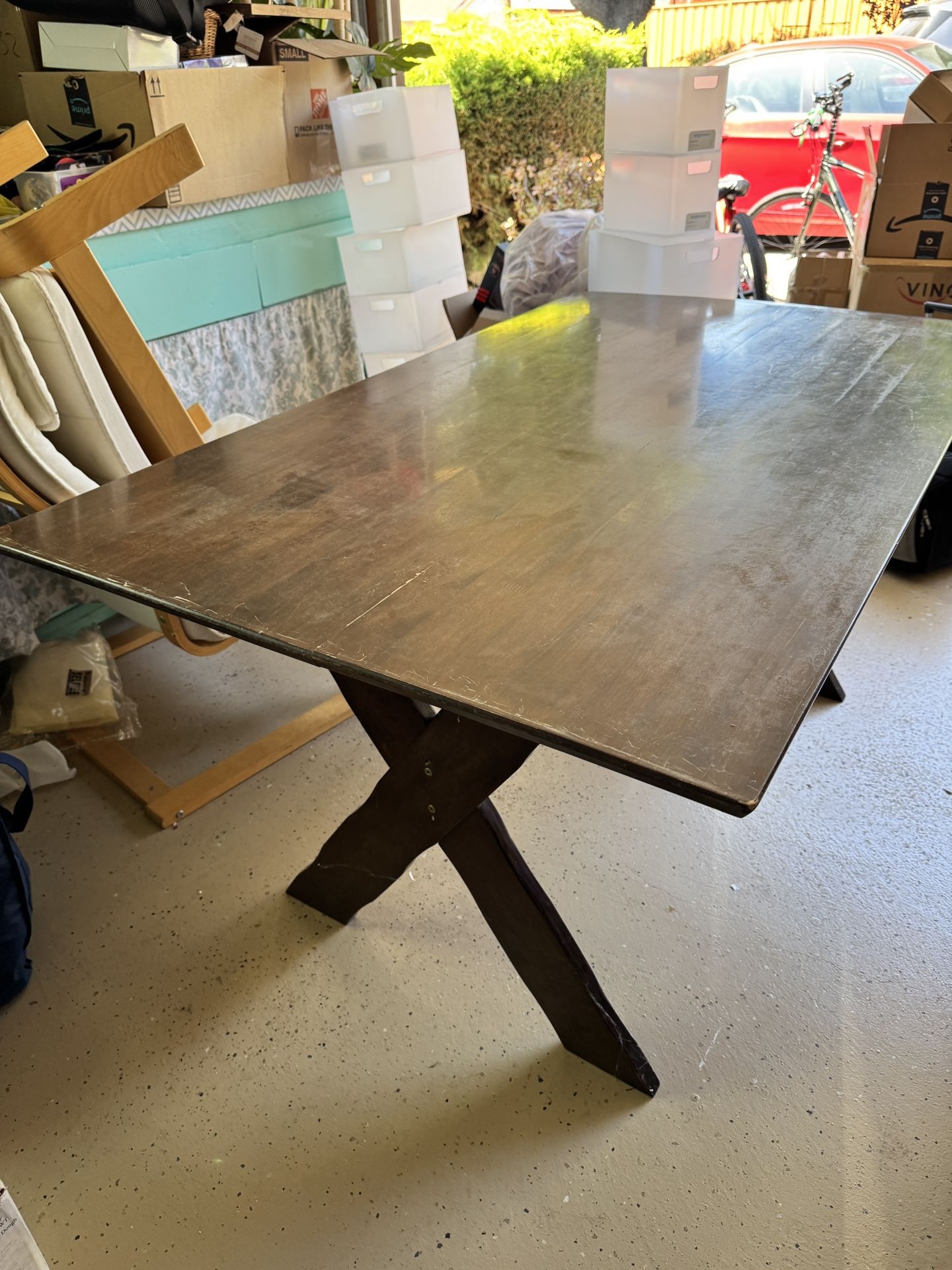 Amazing Hardwood Dining Table and Four Chairs set
