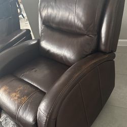 Recliner Single Chair Works Great