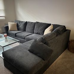 Sectional Couch 