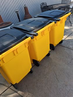 50 gallon Garage can's must Go! $40 each valve at around $199 must Go!