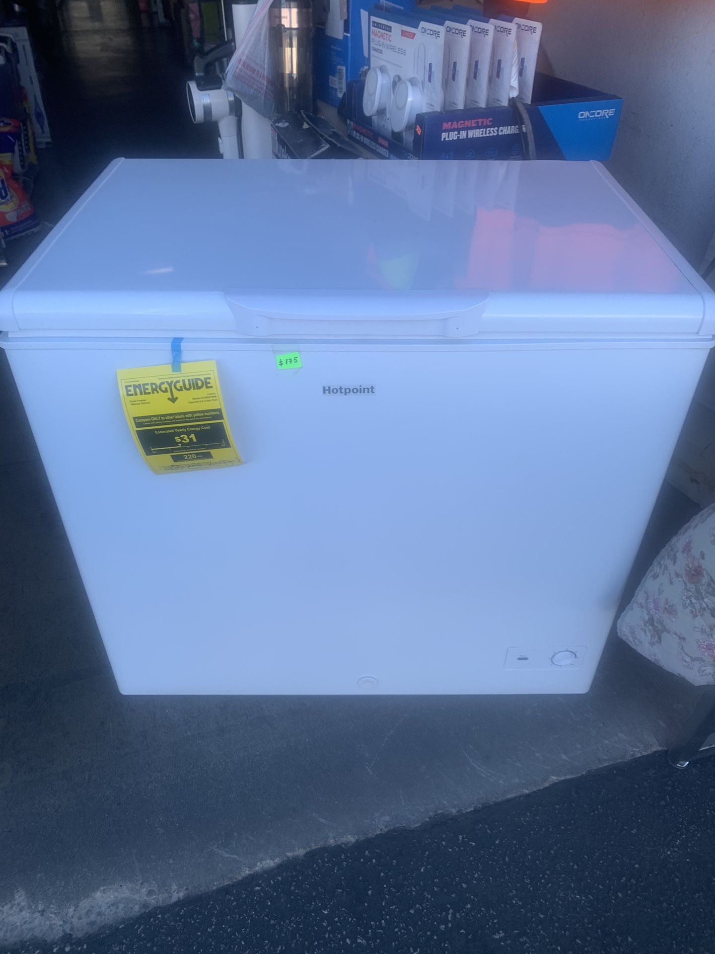 Brand New Hotpoitn 8.8 Cubic Ft Chest Freezer Only $175 Cash 