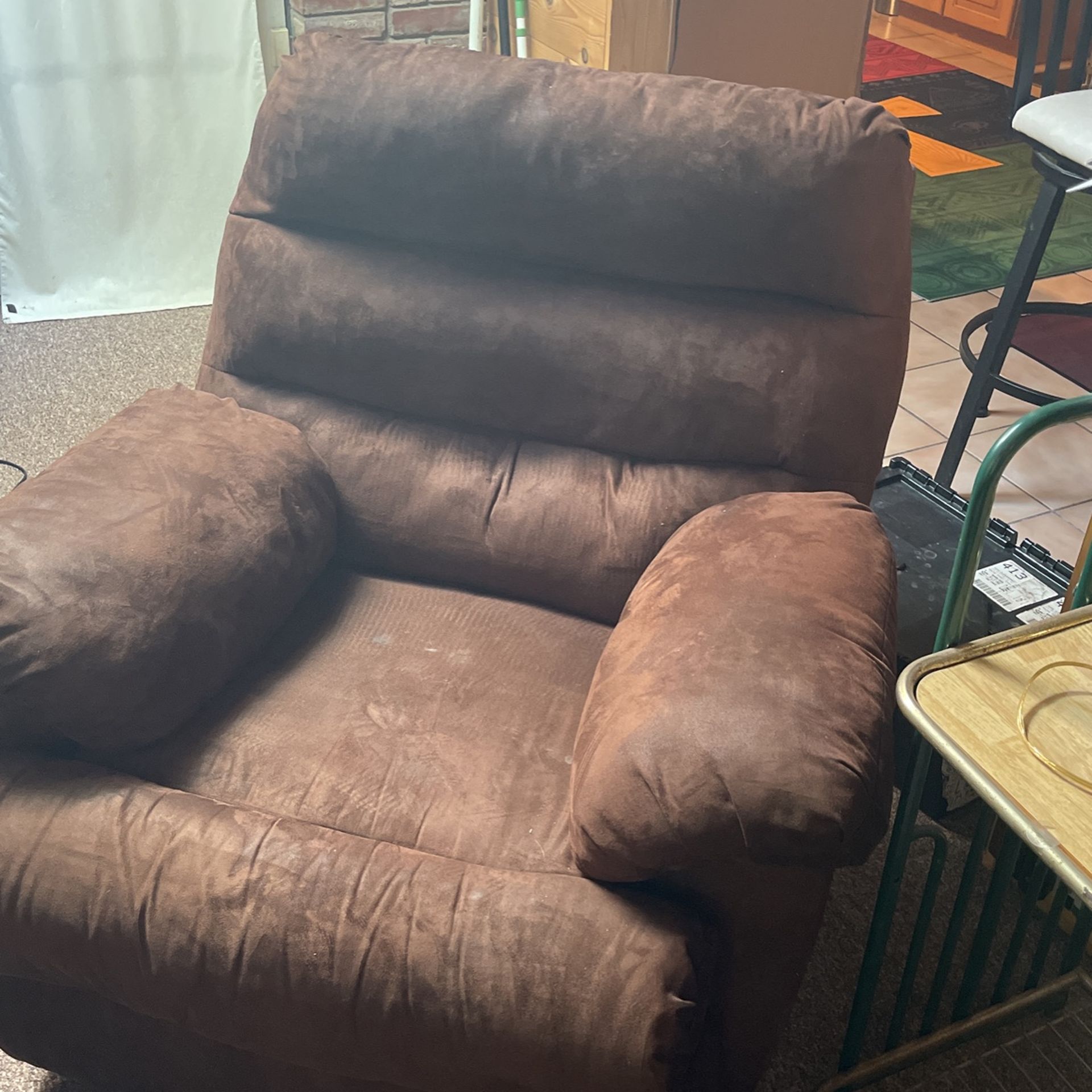 Two Oversized Recliners