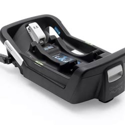 Bugaboo Car Seat Base BRAND NEW NEVER OPENED (Turtle Car Seat Base By Nuna)