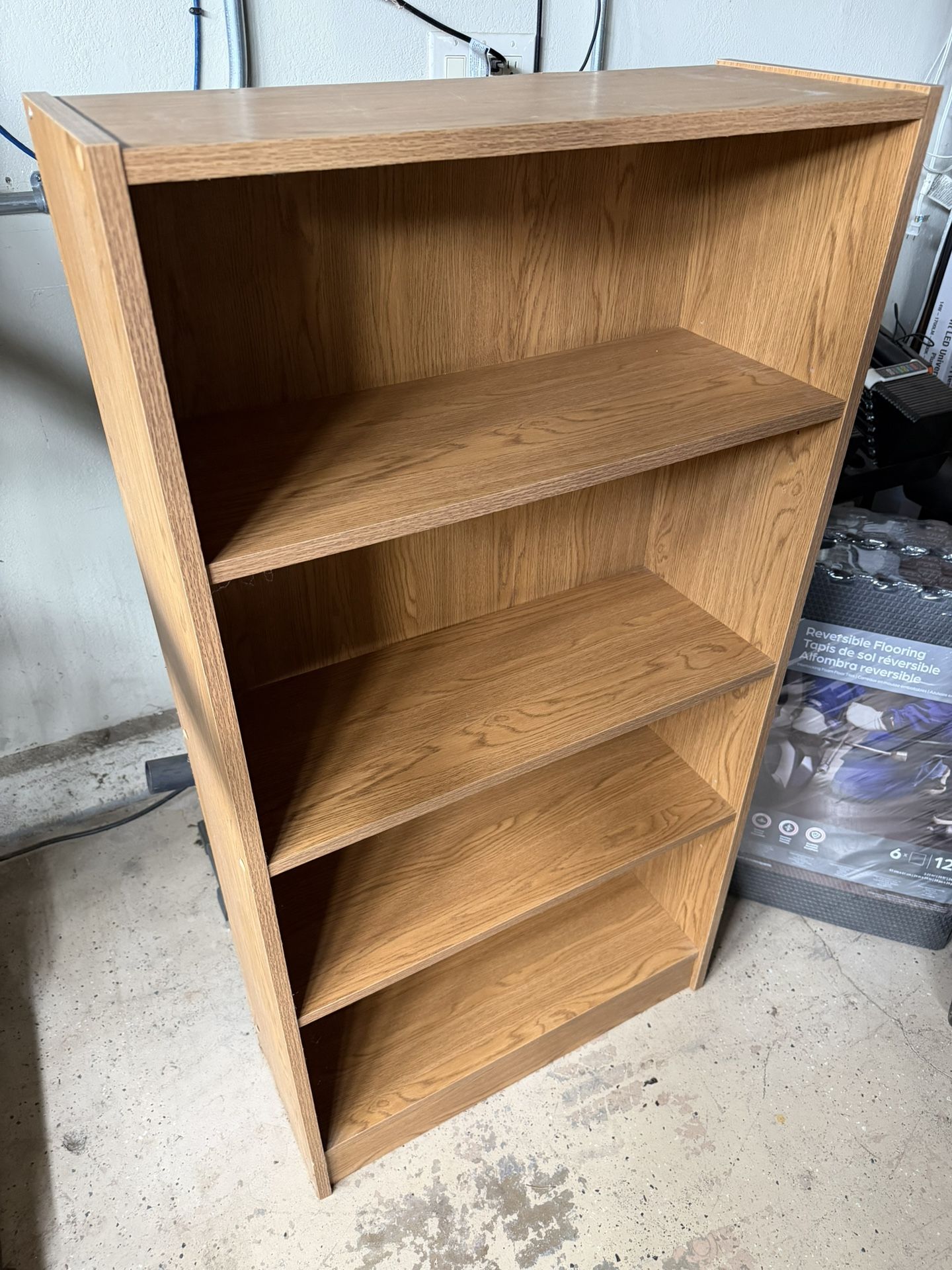 FREE 4 Ft Tall And 25” Wide Small Bookcase