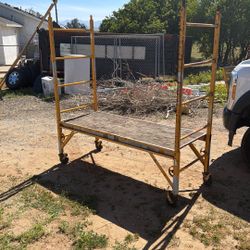 Rolling Scaffold 