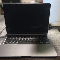 MacBook Air 2020 M1 256gb with 8gb of ram