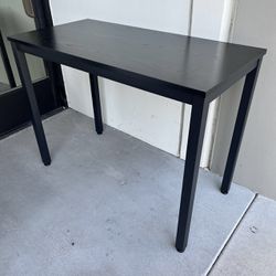 New In Box 40 X 20 X 30 Inch Tall Desk Office Computer Writing Accent Table Steel Leg All Black Laminate Furniture 
