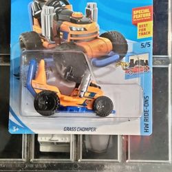 Hot Wheels - Grass Chomper - 2020 *Treasure Hunt*


