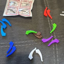 Eyeglass Holder Grips