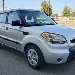 2010 Kia Soul 5Spd Clean Title