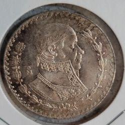 Silver Mexico One Peso 1967 0.10 Silver Fineness 