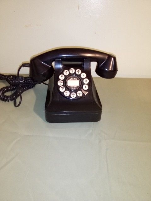 Vintage 1950s Style Pushbutton Retro Telephone Rotary