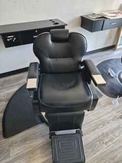 Barber/hairstyle equipment