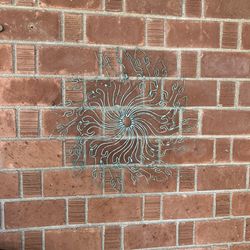 Lizard sun yard Art - 20 inch diameter