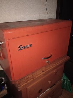 Vintage Snap-on Red Metal Tool Chest