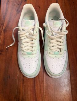 Nike Air Force 1 Low ‘Mint / Pistachio’ (Women’s or GS colorway)