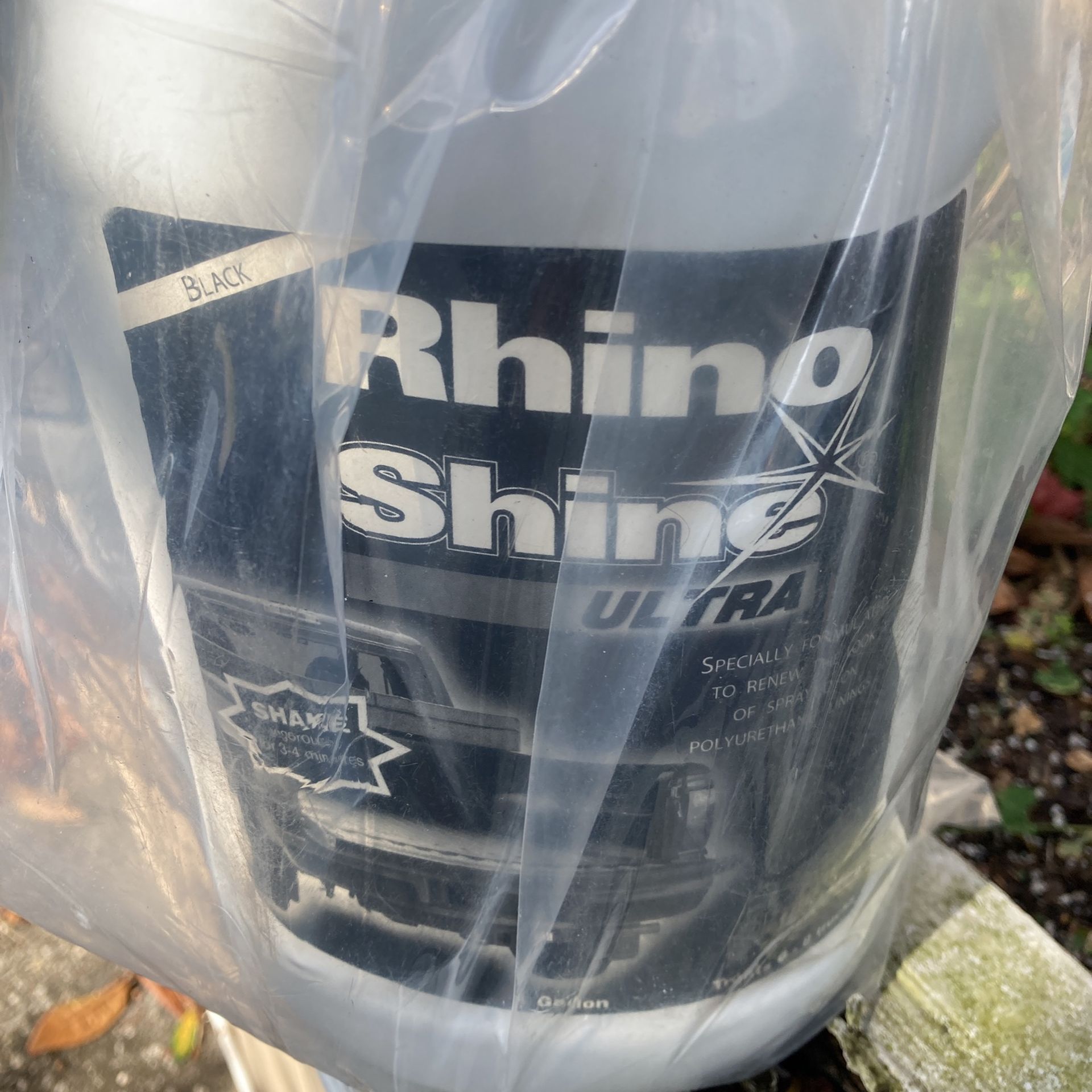 Rhino Shine Ultra One Gallon (treats 6-8 Trucks)