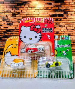 SET OF 3 Hot Wheels 2021 HELLO KITTY , GUDETAMA & KEROPPI CHARACTER CARS 2020