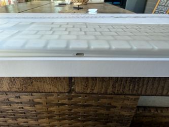 Apple Magic Keyboard Never Used $55