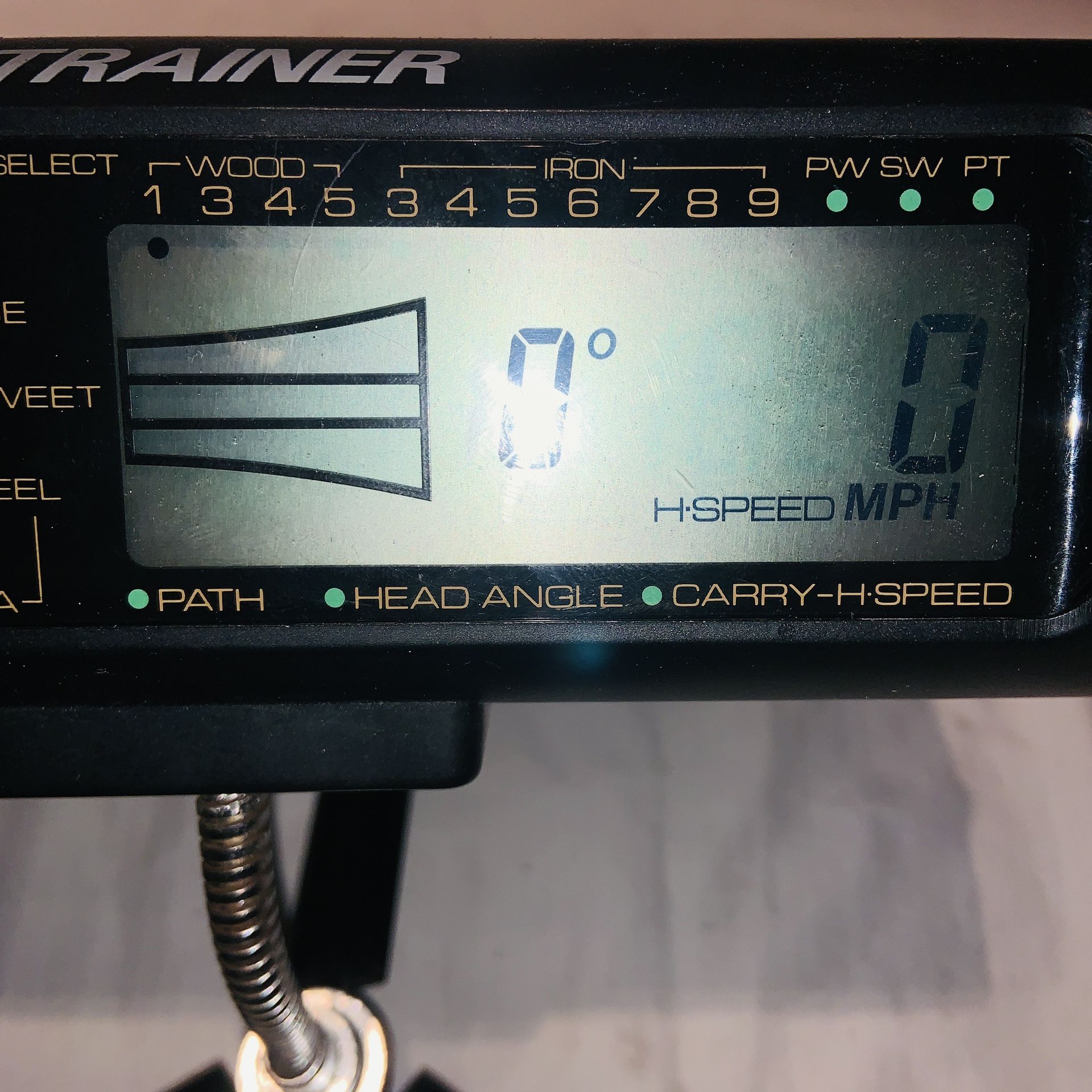 MITSUBISHI GOLF TRAINER GL-500. Can be used with or without golf
