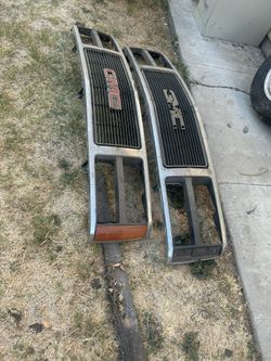 Grills 90s GMC Grills Non Cracked