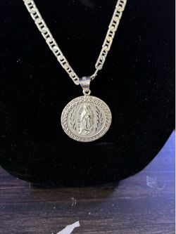 Cadena de plata