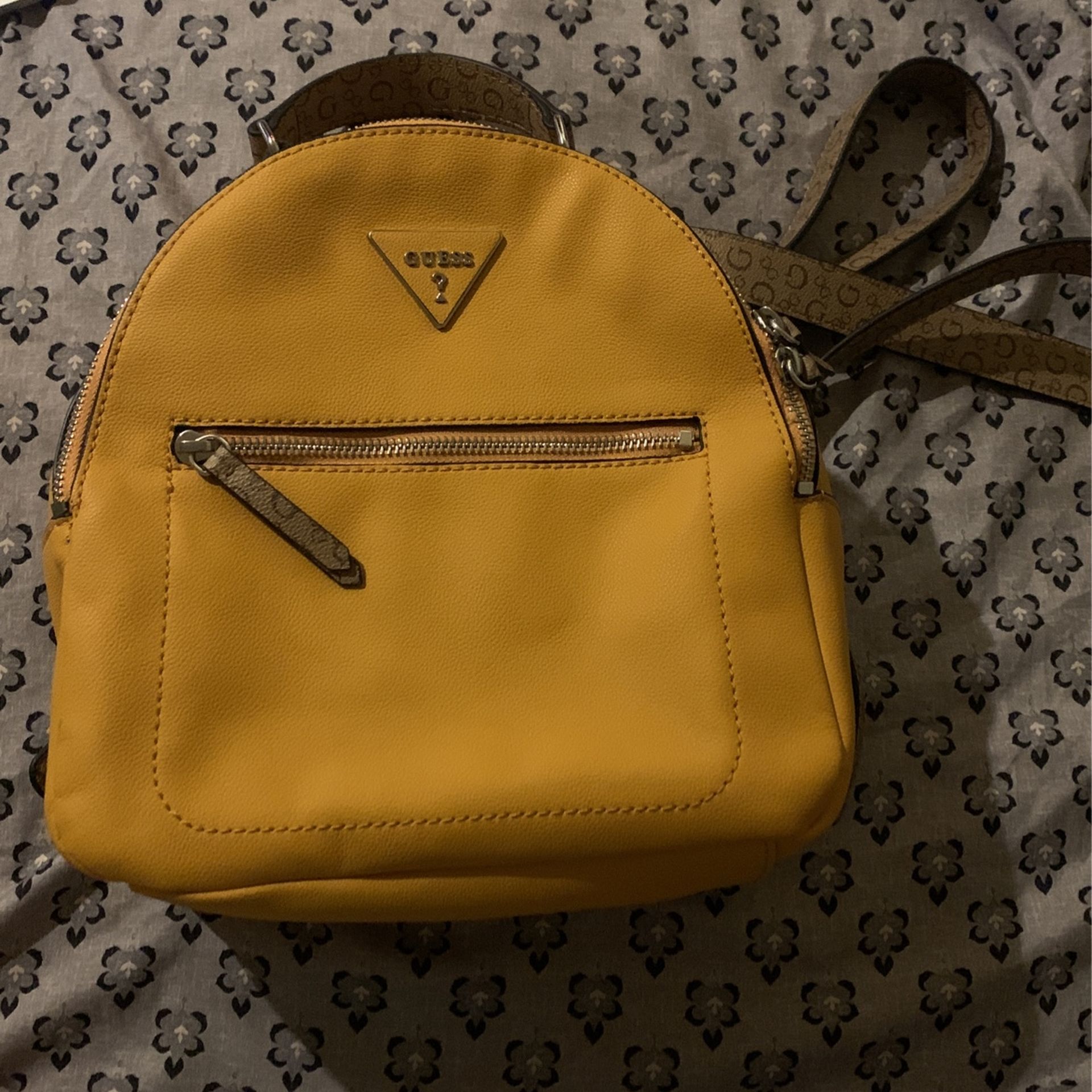 Guess Mini Backpack 