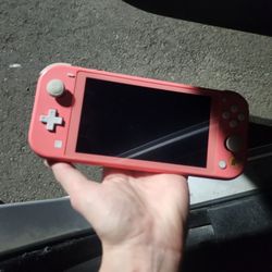 Nintendo Switch Lite Animal Crossing Pink Edition