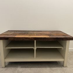 Farmhouse Entertainment/TV Stand 