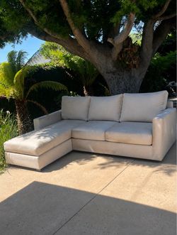 Sofa Sectional (Pickup Today 8/6🚨)