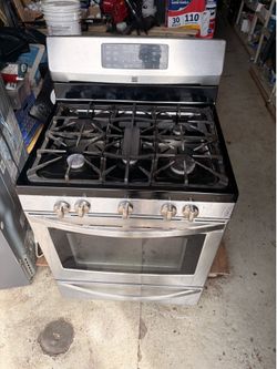 Kenmore Stainless Steel Gas Stove