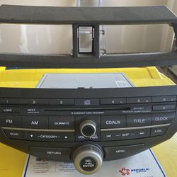 Honda Accord 6 Disc Radio