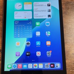 Apple iPad 9 | Unlocked | 64GB | Excellent Cosmetics
