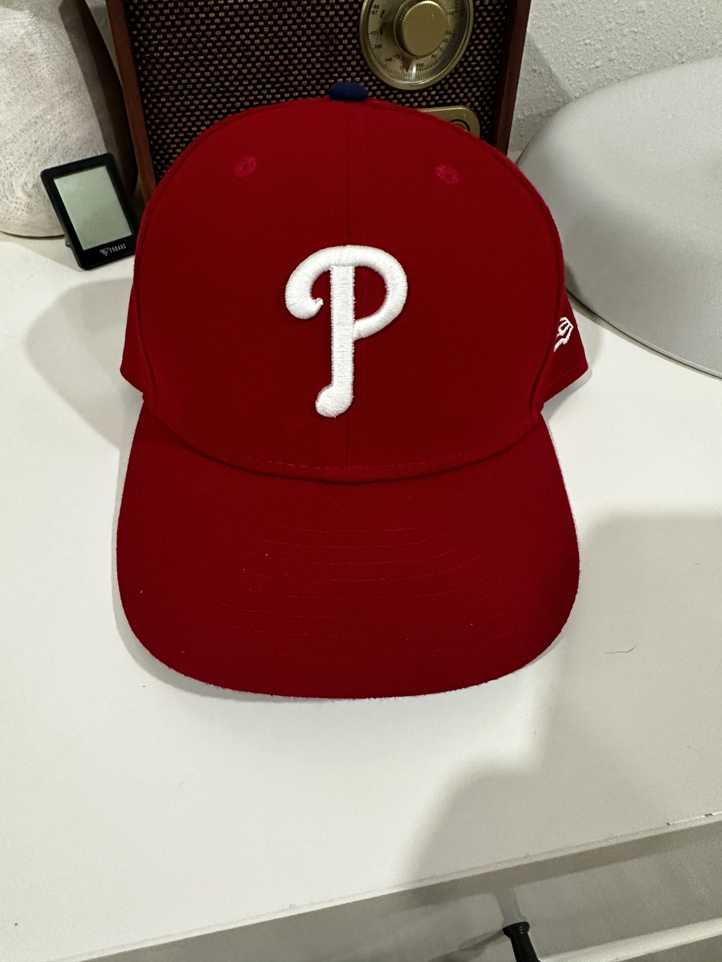 Phillies New Era Fitted Hat 7 5/8