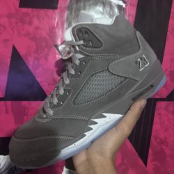 Jordan Retro 5 “wolf Gray”