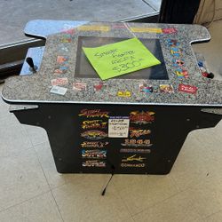 Street Fighter Arcade Game
