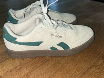 Reebok Sneakers: Forte Lounger Women’s Sneakers (7.5)